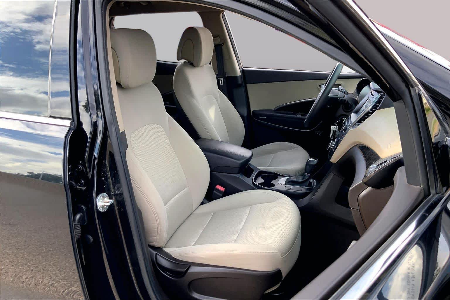 Used 2017 Twilight Black Hyundai 2.4L image 9