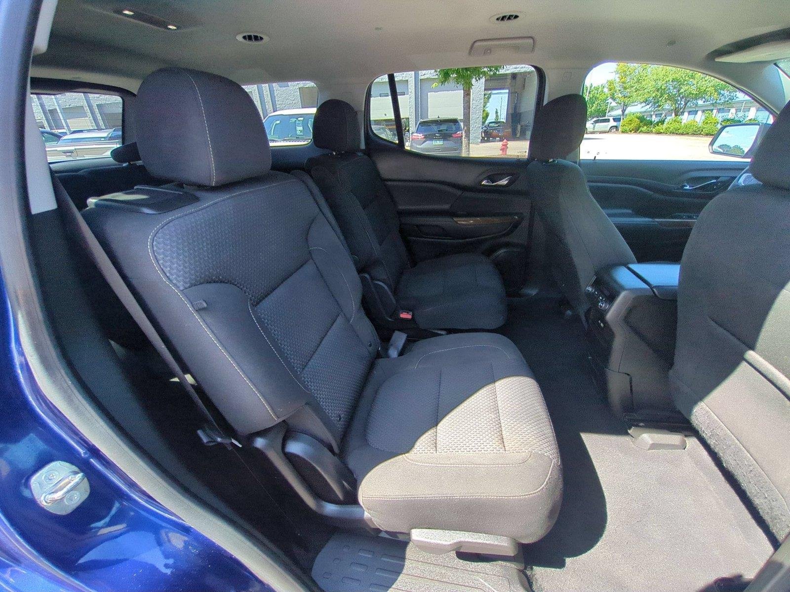 Used 2023 Ultra Blue Metallic GMC SLE image 34