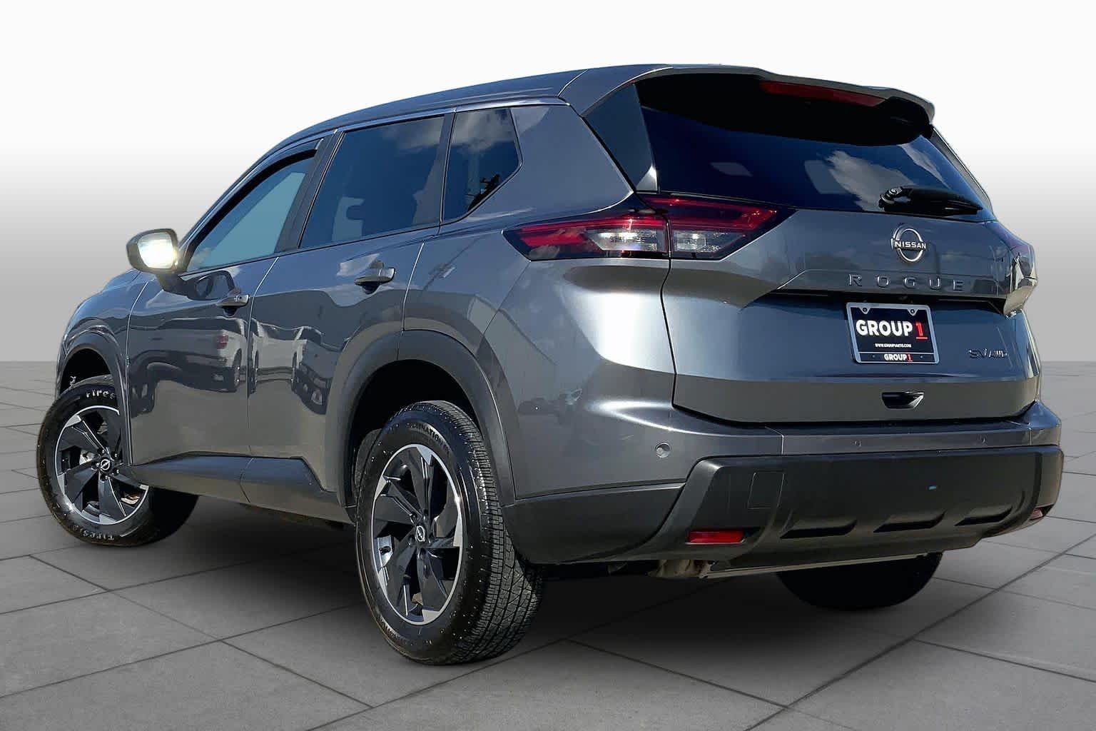 Used 2024 Gun Metallic Nissan SV image 12