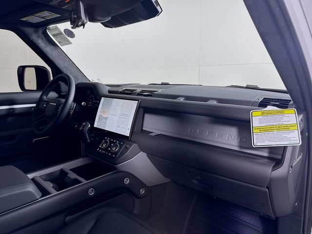 2026 Land Rover Defender V8 - Photo 32