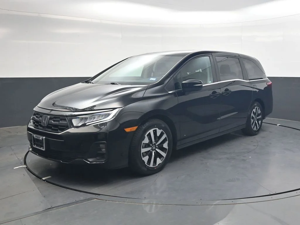 Used 2025  Honda EX-L image 8