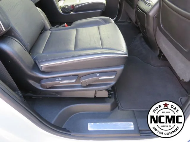 Used 2023 White Cadillac Premium Luxury image 59