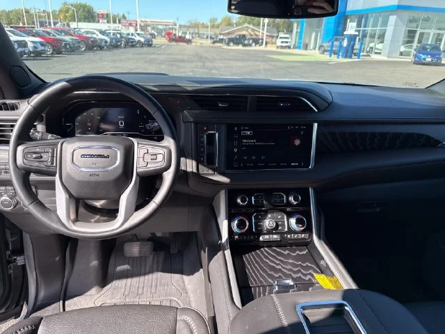 Used 2023 STERLING METALLIC GMC Denali image 15