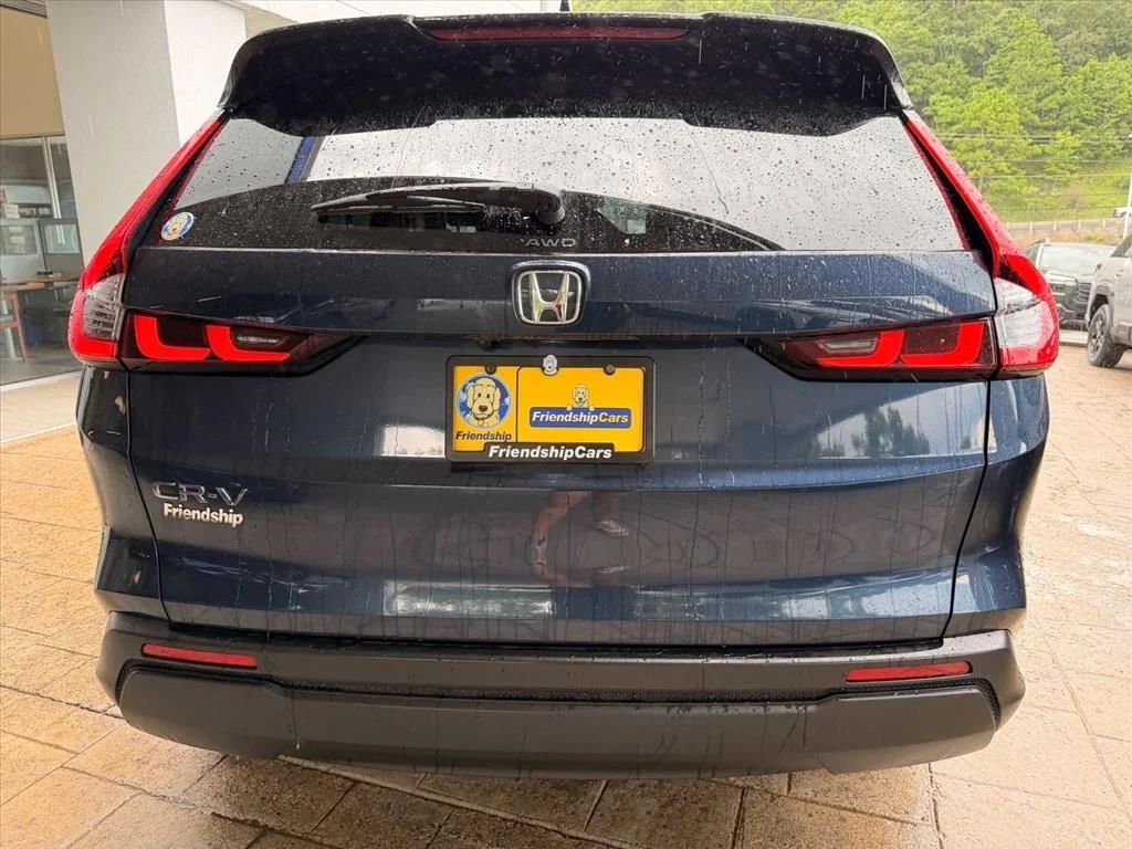 Used 2024  Honda EX image 11