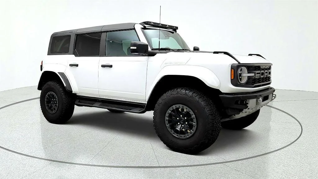 Used 2024 Oxford White Ford Raptor 4 Door Advanced 4x4 w/ Leather, Wheels & Carbon Fiber image 3
