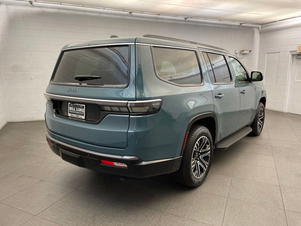 New 2026 Steel Blue Exterior Paint Jeep  image 4