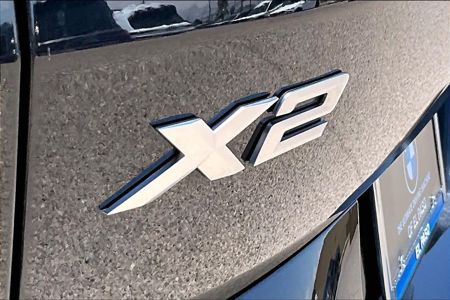 Used 2025  BMW xDrive28i image 30