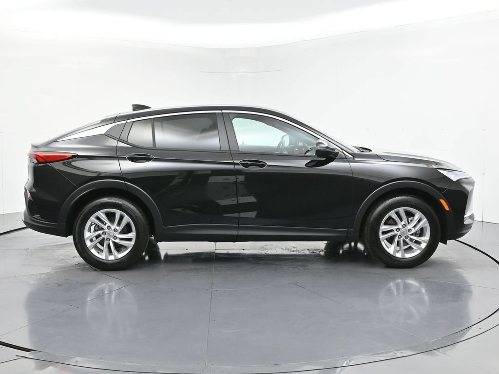 New 2026 Ebony Twilight Metallic Buick Preferred image 8