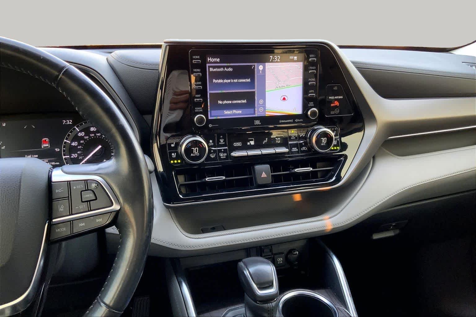 Used 2021 Moon Dust Toyota Limited image 7