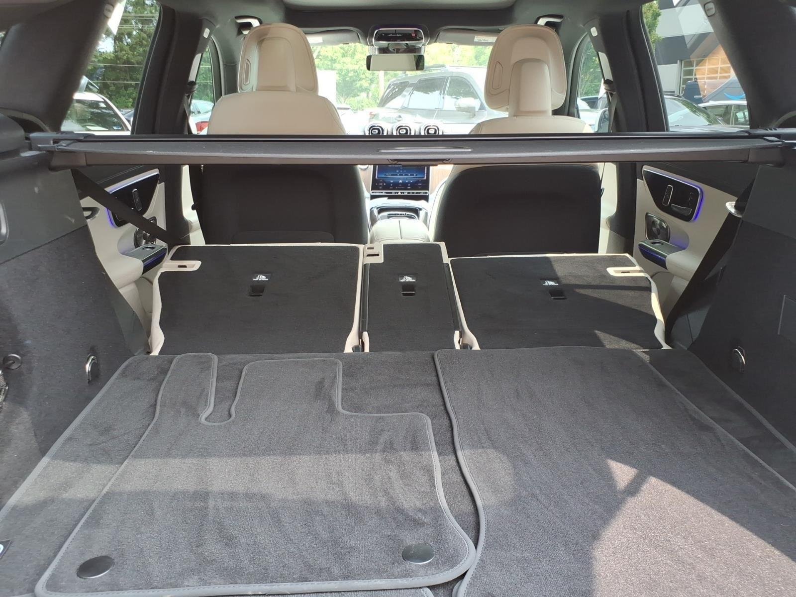 Used 2023 POLAR WHITE MERCEDES-BENZ  image 31