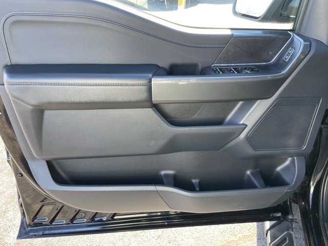 Used 2022 Agate Black Ford XLT image 44