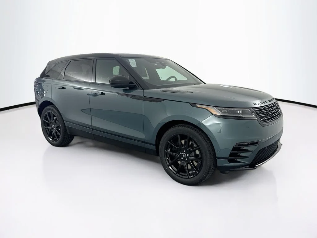 New 2026 Giola Green Land Rover Belgravia Edition image 3