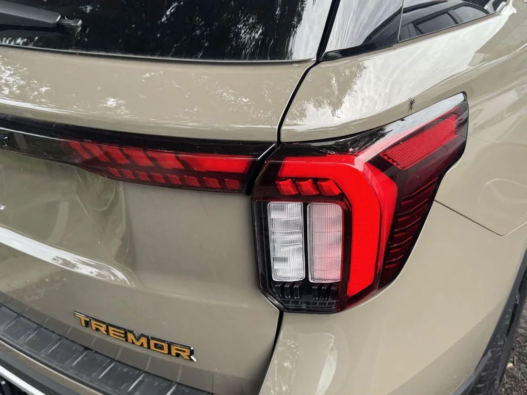 New 2026 Marsh Gray Ford Tremor® image 10