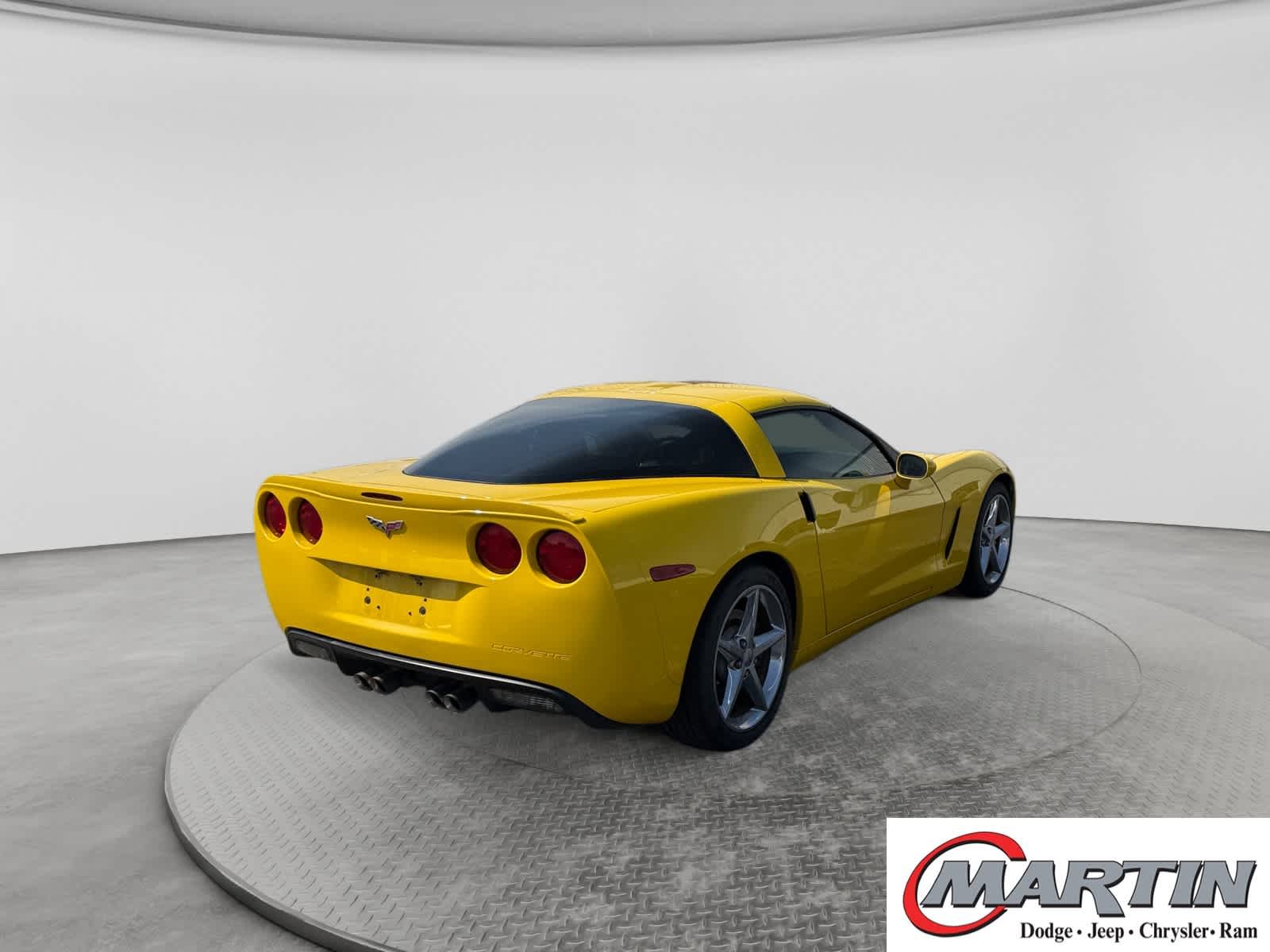 Used 2013 Velocity Yellow Tintcoat Chevrolet 1LT image 5