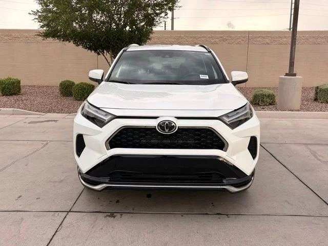 Certified Used 2025 White Toyota SE image 2