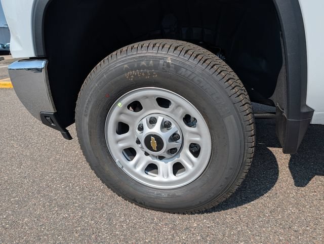 Used 2026 Summit White Chevrolet WT image 5