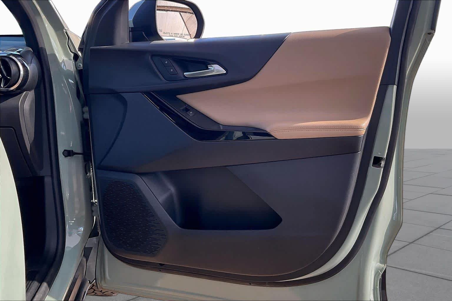 2025 Chevrolet Equinox ACTIV - Photo 23