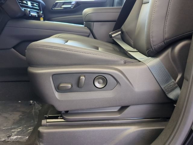 2026 Chevrolet Suburban Z71 - Photo 21
