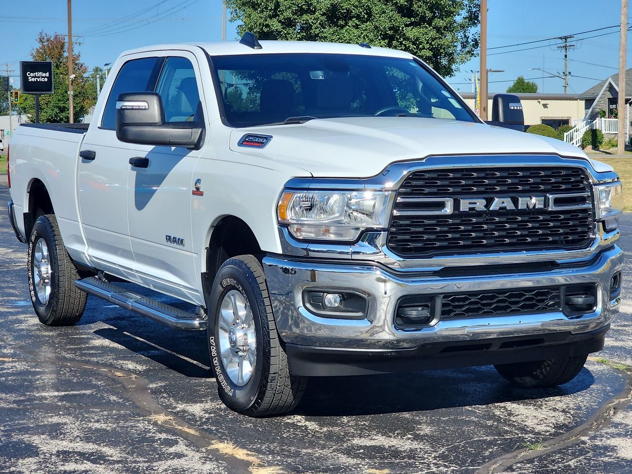 Used 2023 White Ram Big Horn image 1