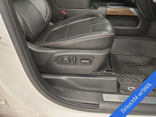 Used 2020 Iridescent Pearl Tricoat Chevrolet High Country image 10