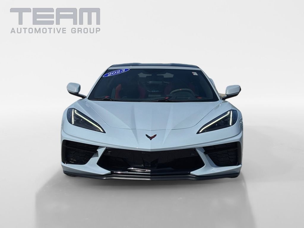 Used 2023 White Chevrolet Stingray image 2