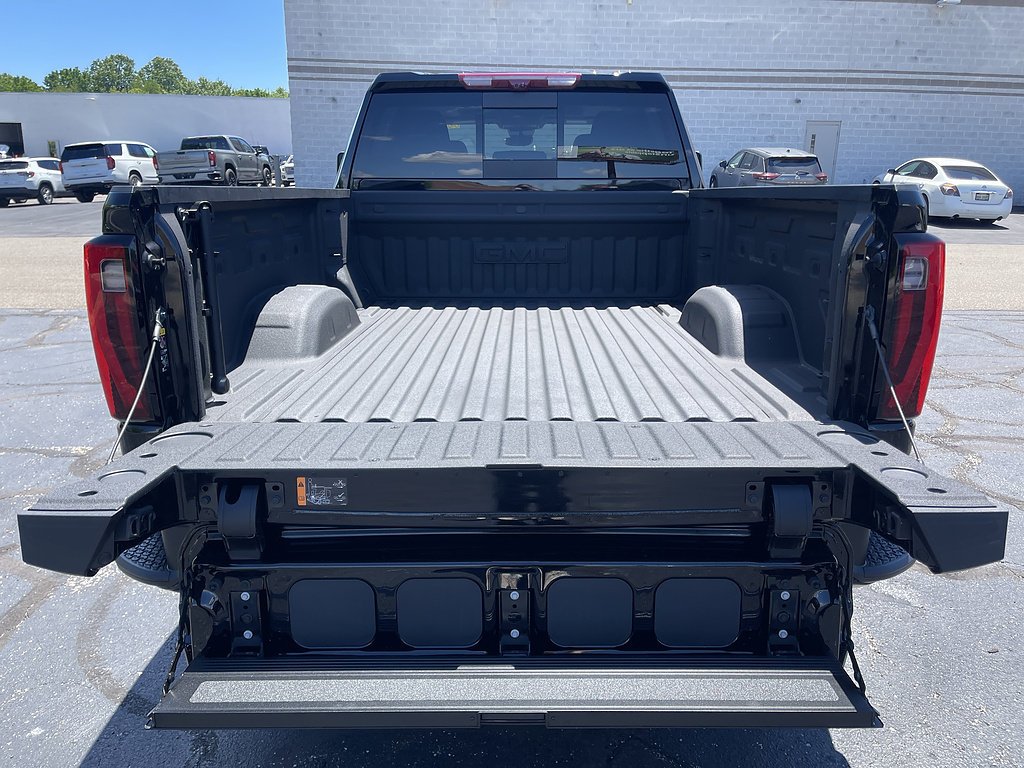 2025 GMC Sierra 2500HD Denali - Photo 9