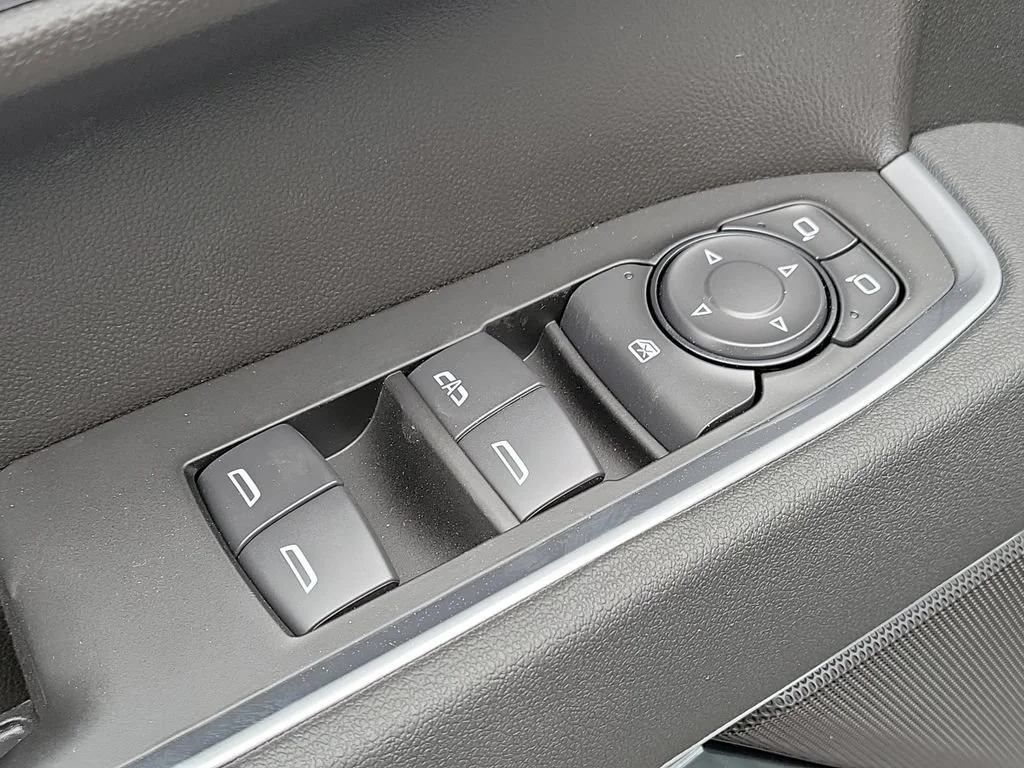 2026 Chevrolet Silverado 1500 LT - Photo 19