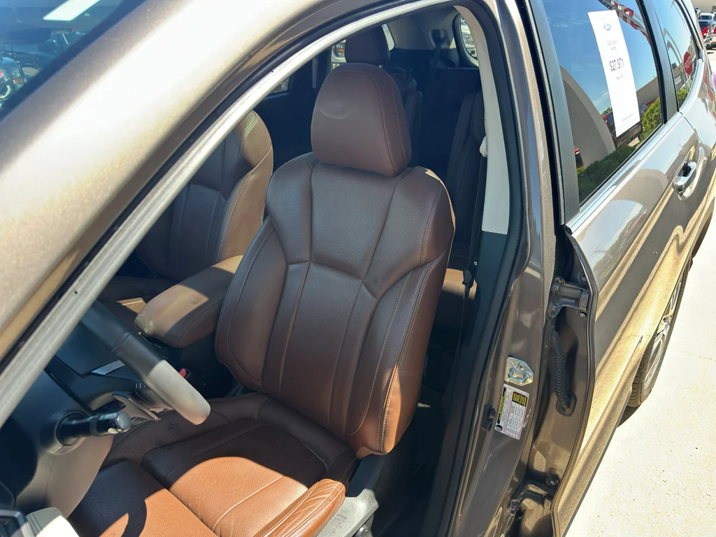 Used 2022 Brilliant Bronze Metallic Subaru Touring image 26