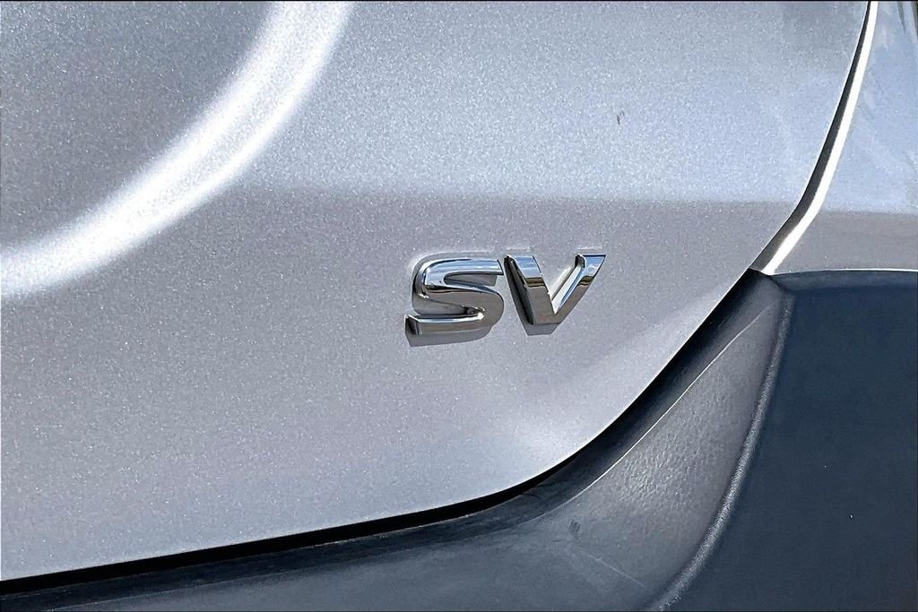 Used 2018 Silver Nissan SV image 27