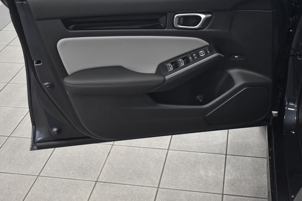 2026 Honda Civic Sport Touring - Photo 8