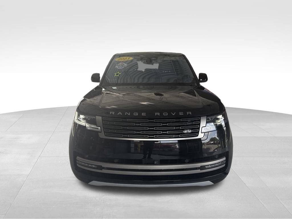 Used 2023 Black Land Rover SE image 8
