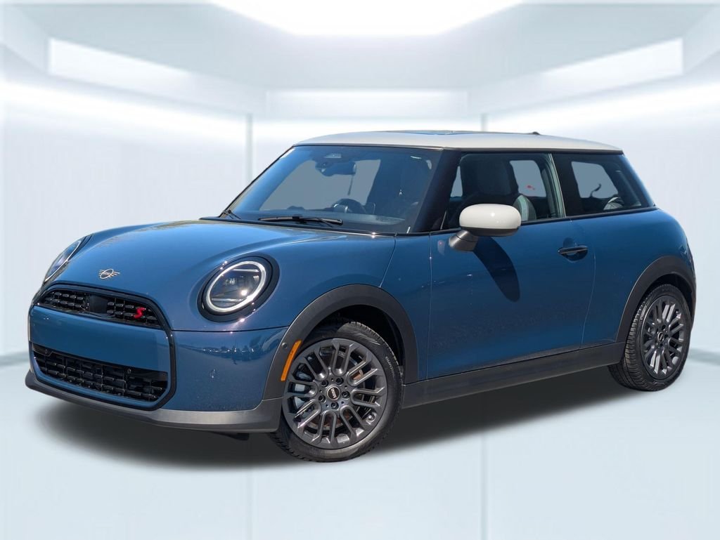 2026 MINI Hardtop Cooper S Signature's photo