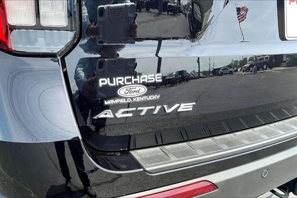 2026 Ford Explorer Active - Photo 9