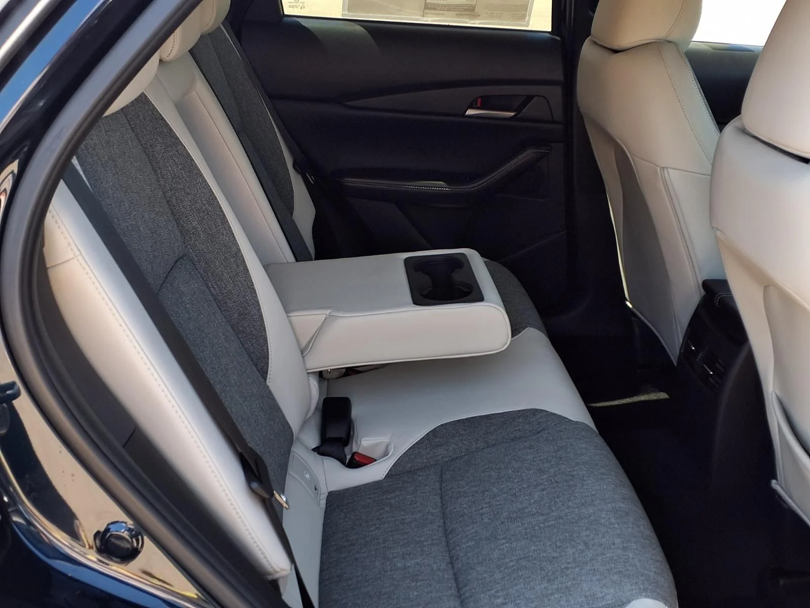 2026 Mazda CX-30 Aire Edition - Photo 21