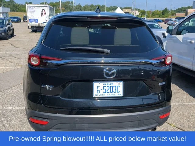 Used 2018 Black Mazda Touring image 3