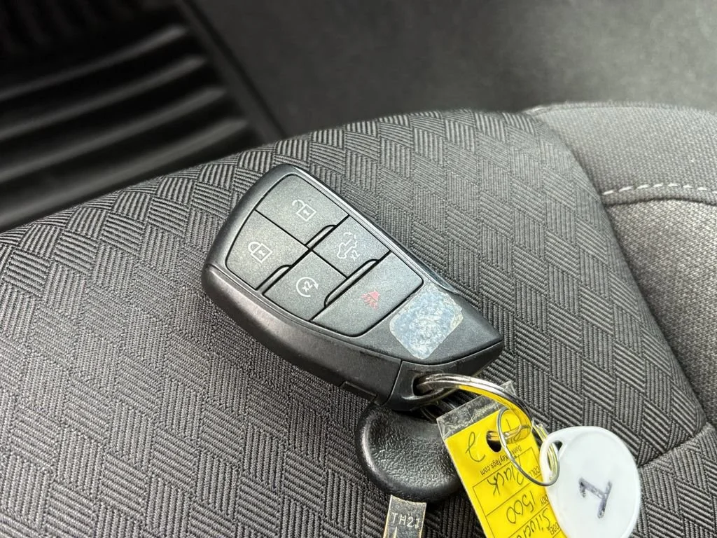 Used 2023 Black Chevrolet Custom image 34