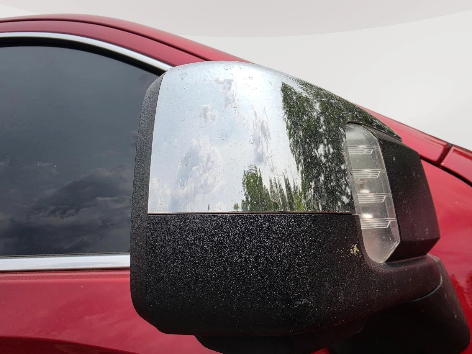 Used 2023 Volcanic Red Tintcoat GMC Denali image 35