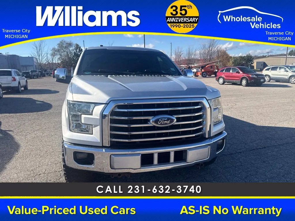 Used 2016 Ingot Silver Ford XLT image 7