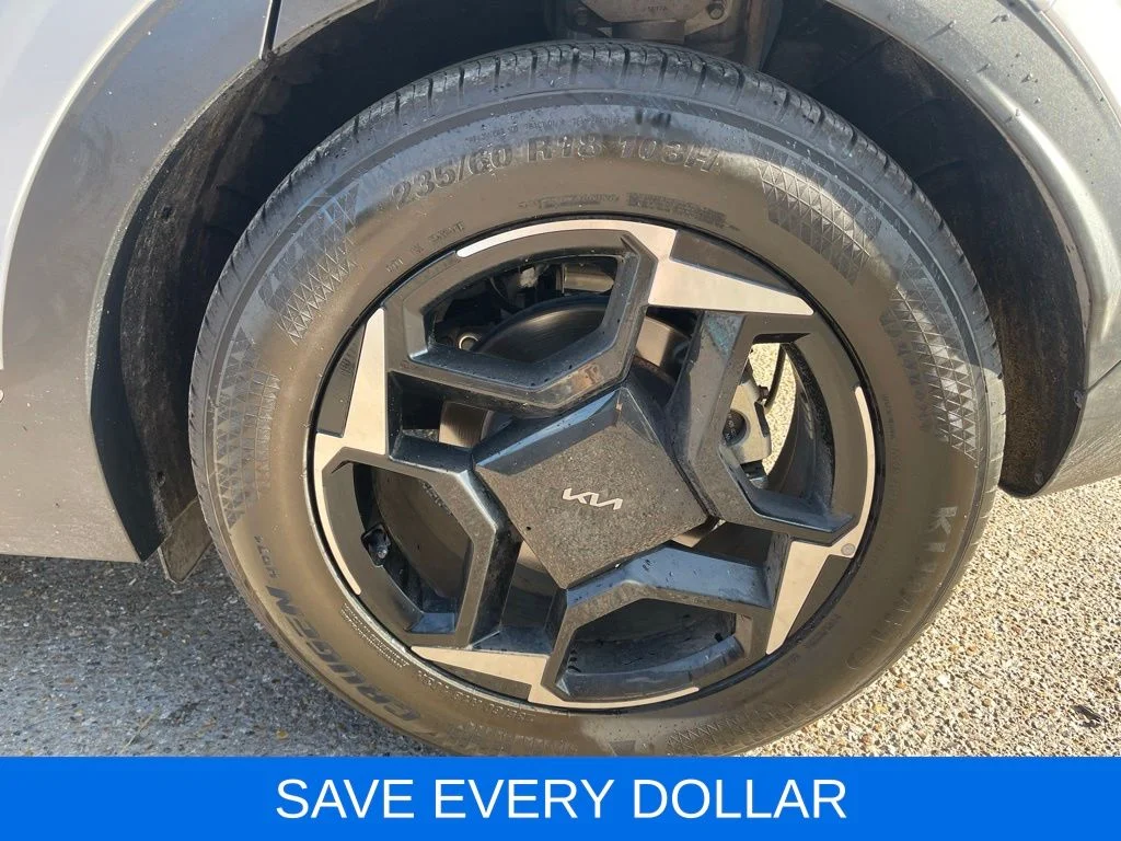 Used 2026 White Kia EX image 22