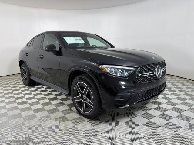 New 2027 Black Mercedes-Benz GLC 300 image 1