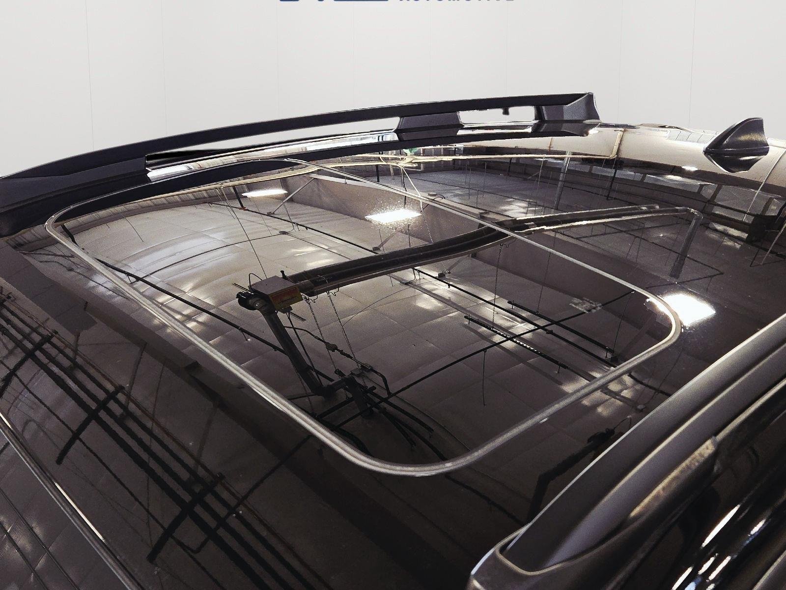 Used 2025 Crystal Black Silica Subaru Premium image 20