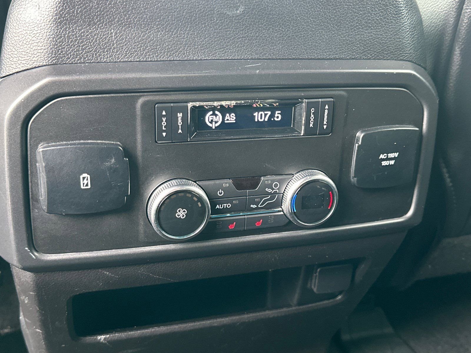Used 2019 Black Ford Limited image 23