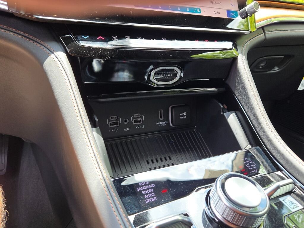 New 2026 Steel Blue Exterior Paint Jeep Summit image 29