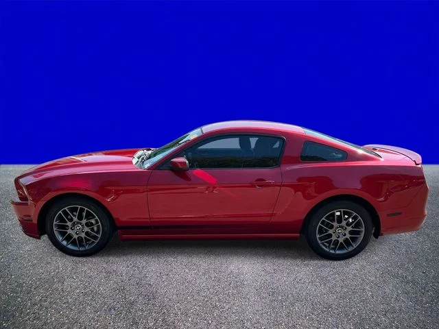 Used 2013 Candy Red Ford V6 Premium image 6