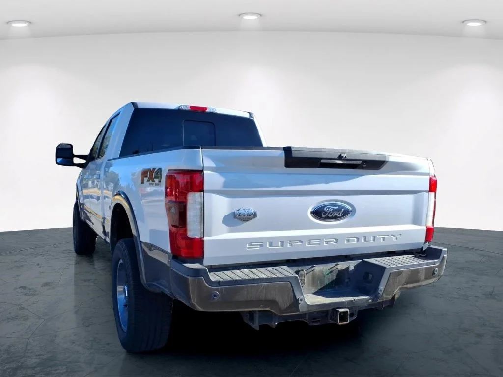 Used 2017 White Ford King Ranch image 20
