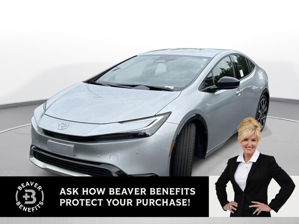 2025 Toyota Prius XSE Plug-in Hybrid's photo