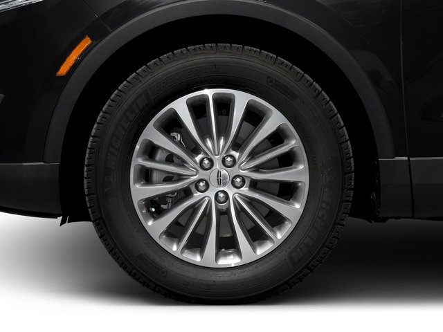 Used 2017 Black Lincoln Reserve image 12