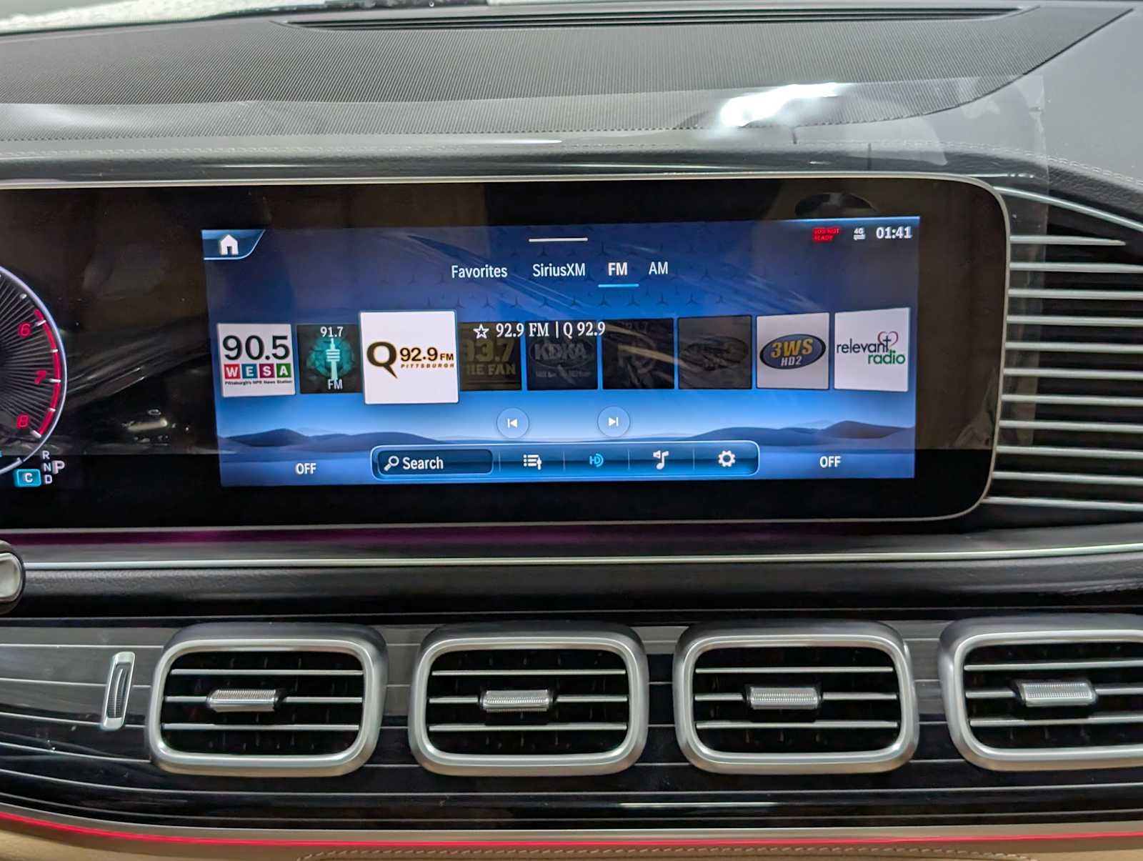 Used 2026 Polar White Mercedes-Benz GLS 450 image 17