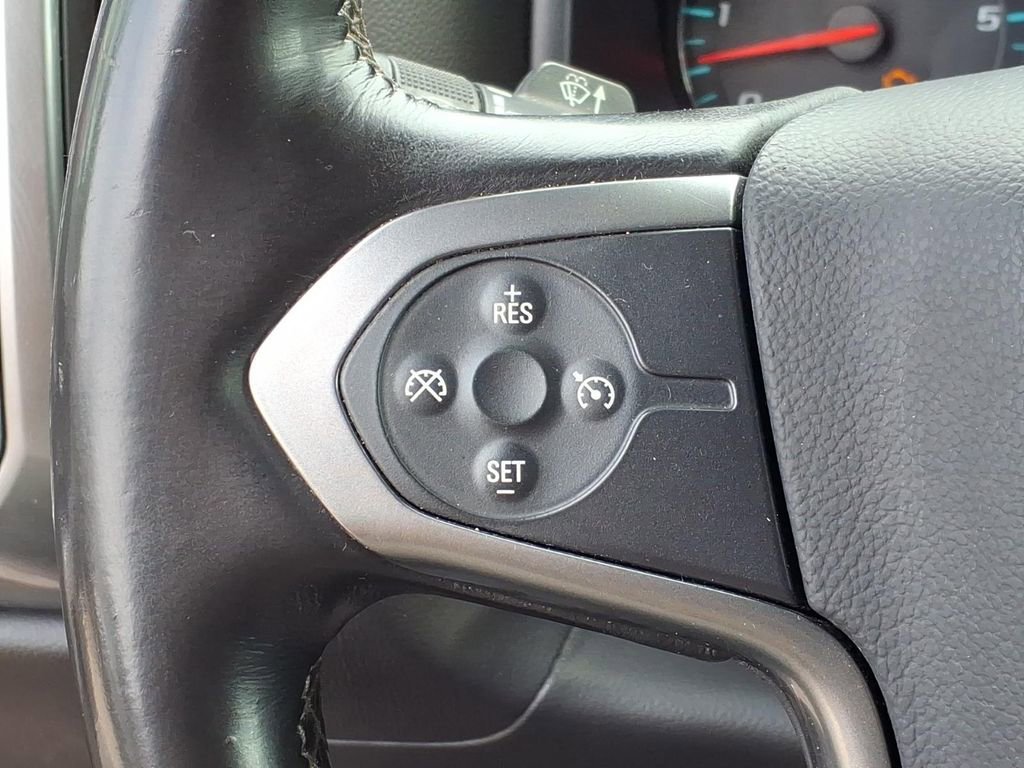 Used 2016 SIREN RED TINTCOAT Chevrolet LT image 20