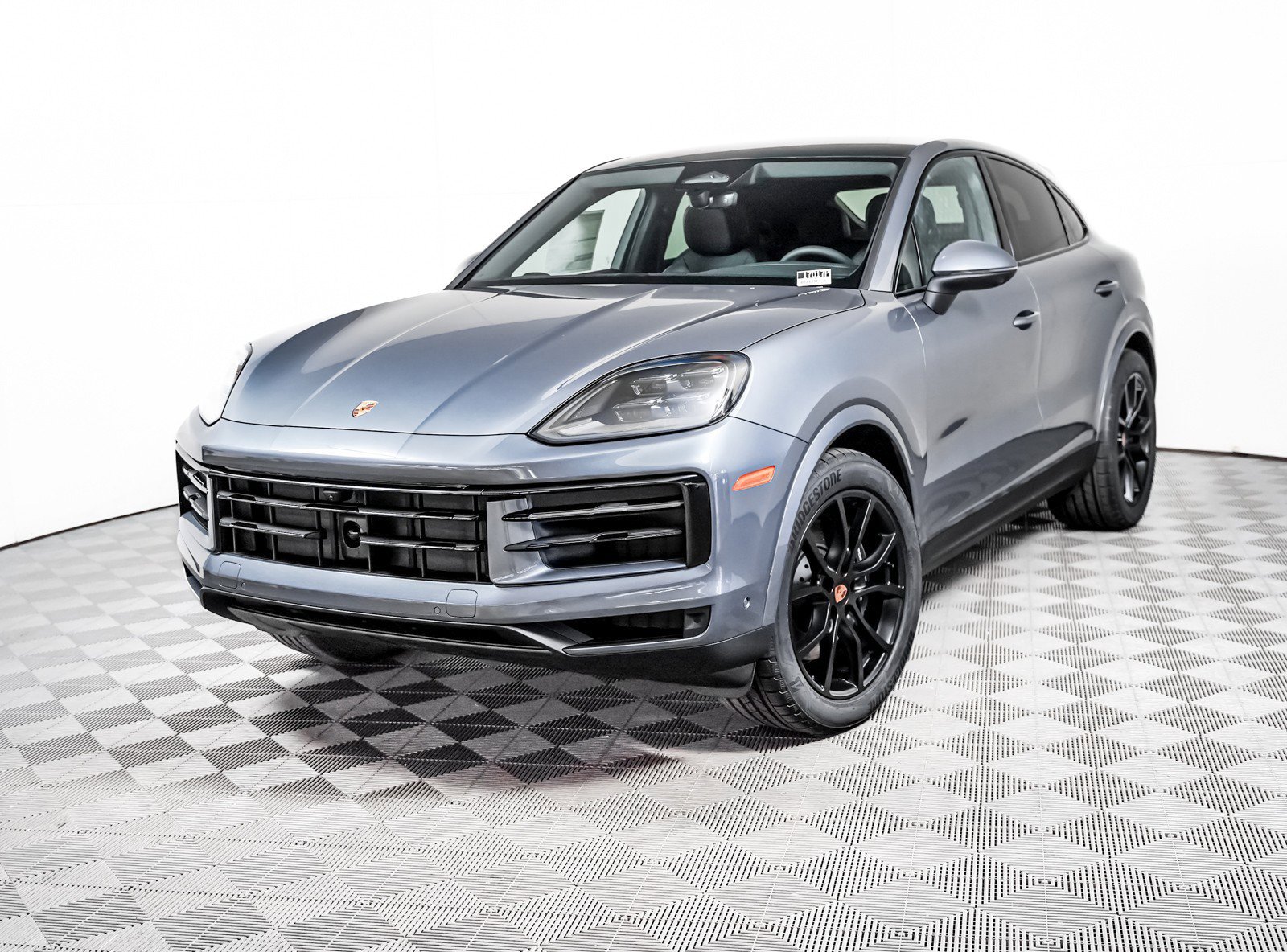New 2026 VANADIUM GREY Porsche Coupe image 1